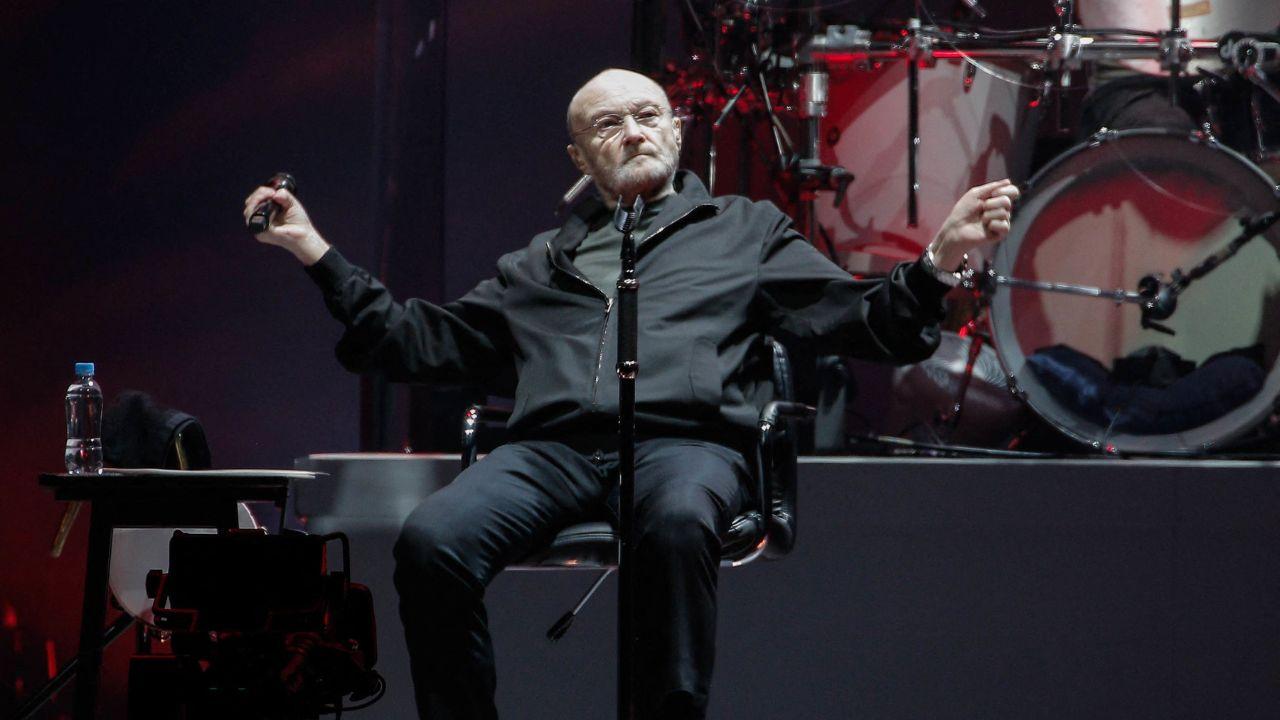 Phil Collins' family prepared for his death as the singer faced a life-threatening health crisis.