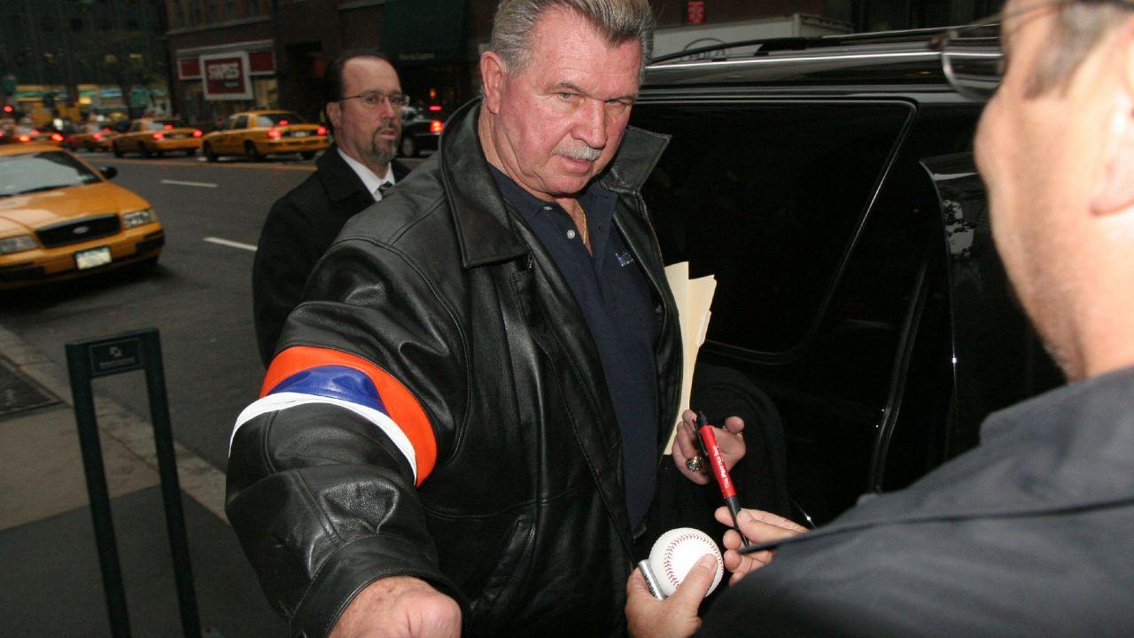Photo of Mike Ditka