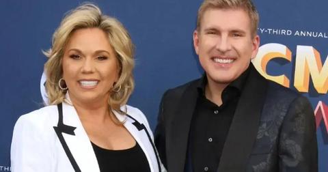 todd and julie chrisley on the red carpet