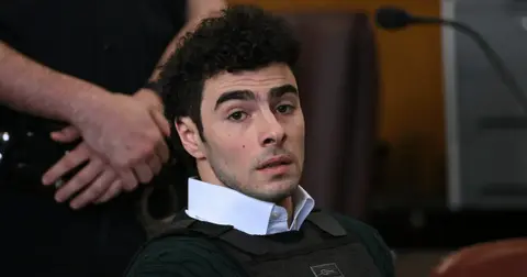 Luigi Mangione Begs Judge to Throw Out Key Evidence in Court Appearance