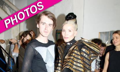 //daphne guinness splash