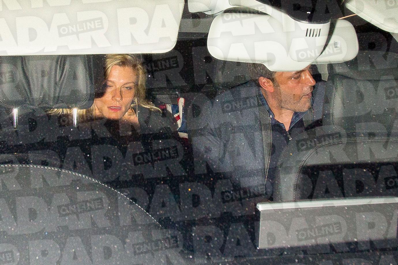 Ben affleck lindsay shookus cozy car date