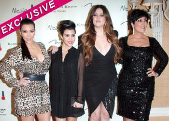 //kim khloe kourtney kardashian kris jenner sweatshop splash