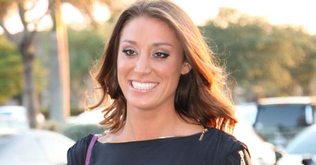 Bachelor Vienna Girardi Pregnant Twins