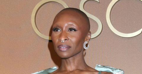 Cynthia Erivo has been facing criticism after a prompter was spotted during her $225-per-ticket 'Dracula' show.