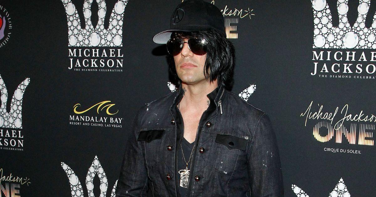 criss angel splits narcissist wife denies cheating vegas magician