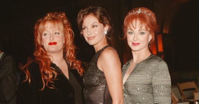 judd sisters bad blood revealed before brawl over naomis will pp