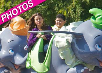 //modern family disneyland post