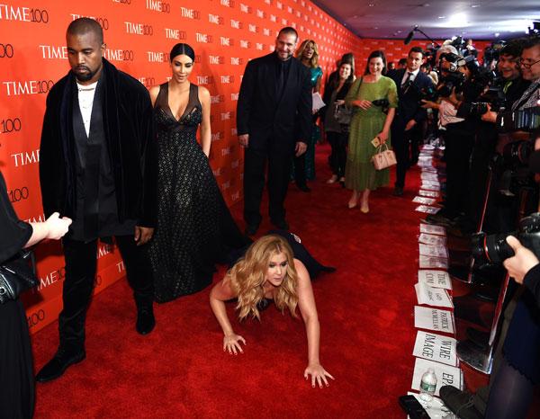 Amy Schumer Pranks Kim Kardashian Kanye West