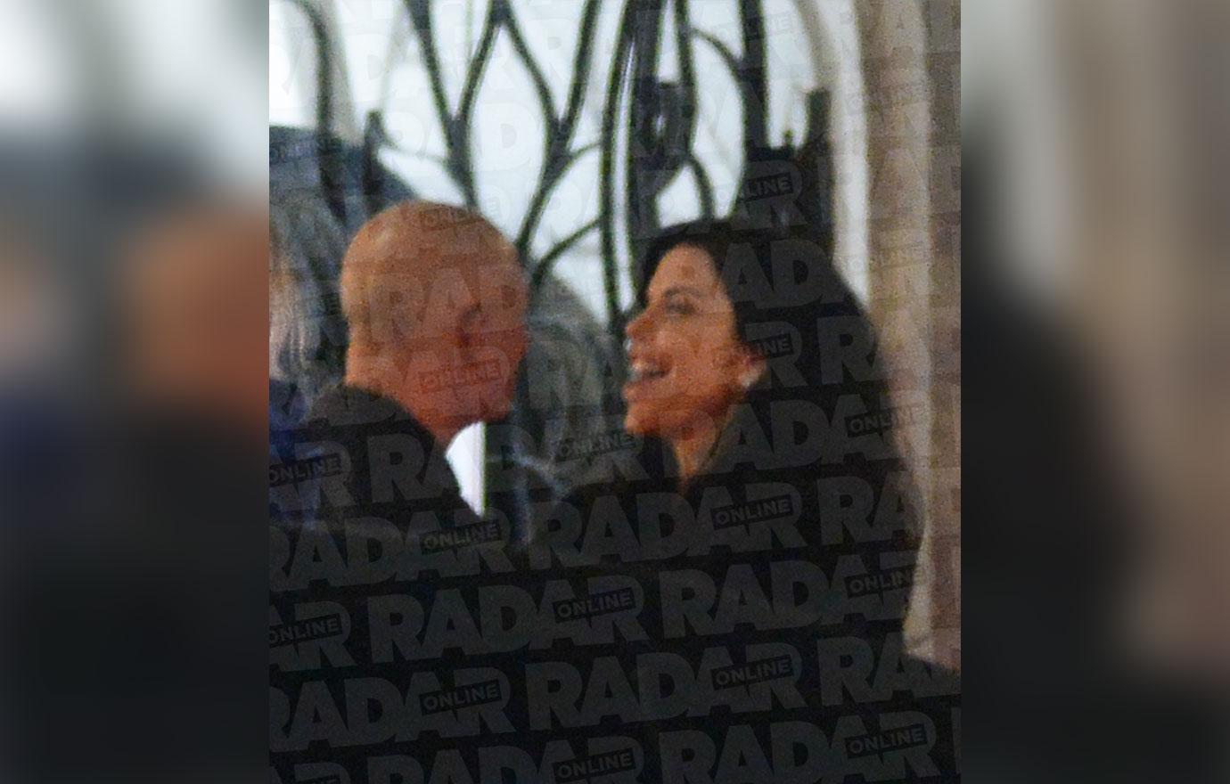 Jeff Bezos affair exposed Lauren Sanchez