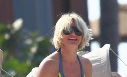 //cameron diaz bikini