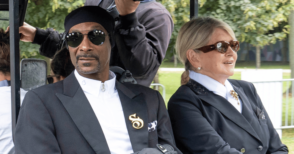 snoop dogg playing matchmaker for martha stewart