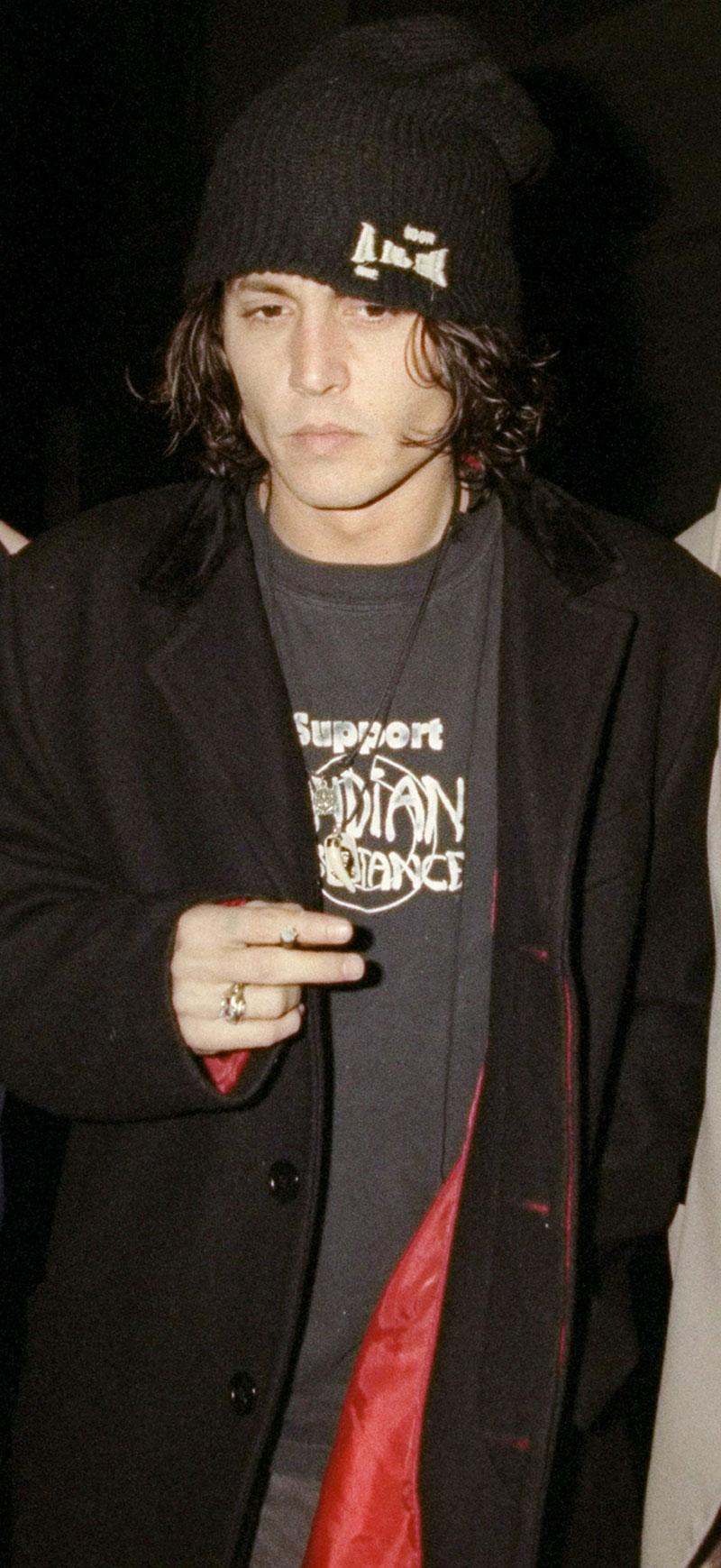 //johnny depp violent past abuse claims