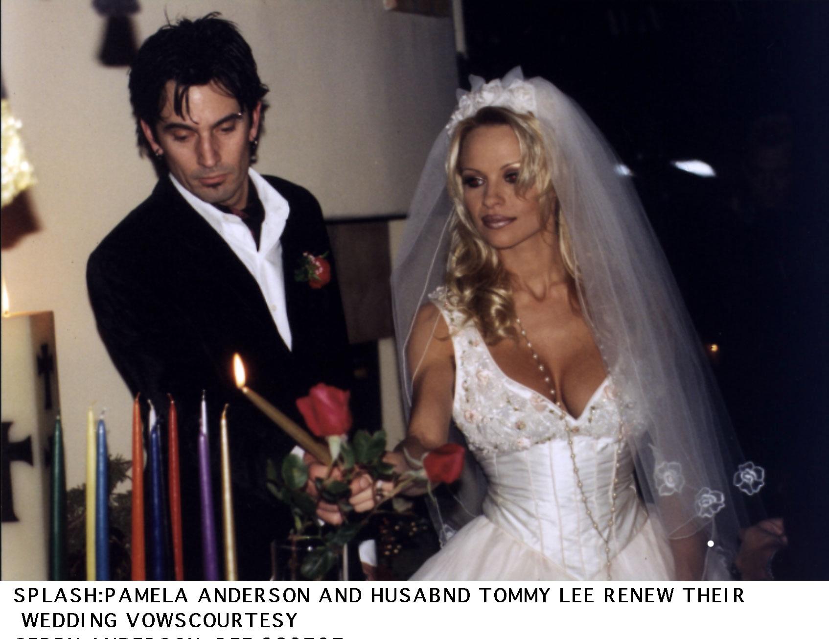 //pamela anderson tommy lee