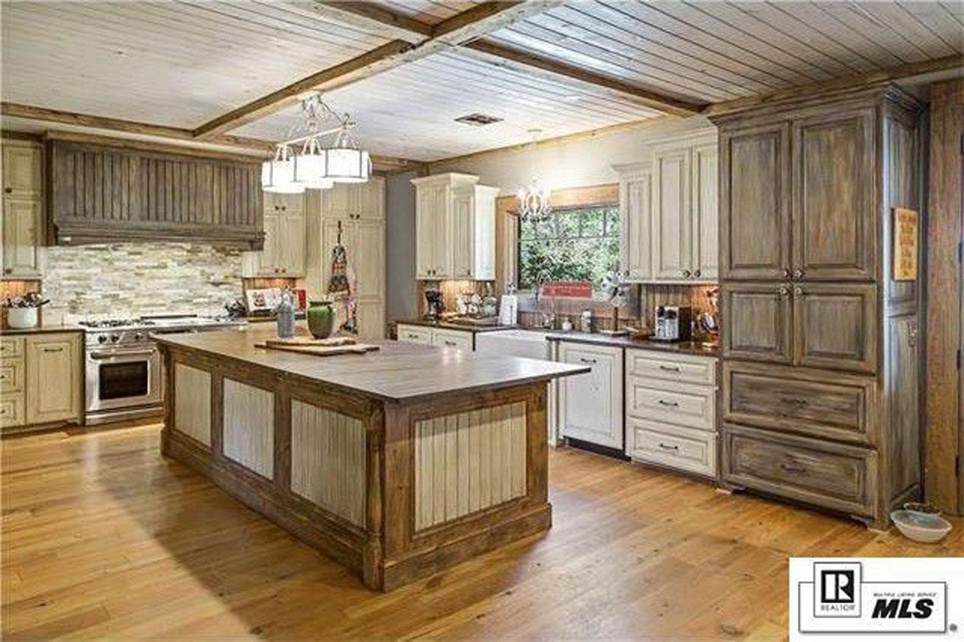 //jep roberston louisiana home listing