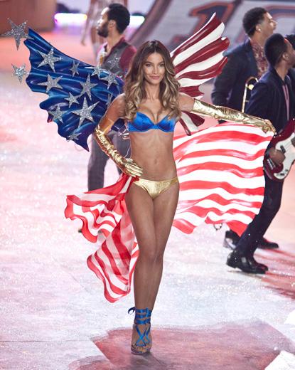 //victoria_secrets_stage__wenn