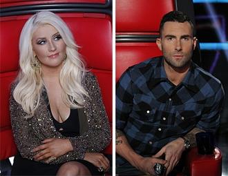 //christina aguilera adam levine the voice