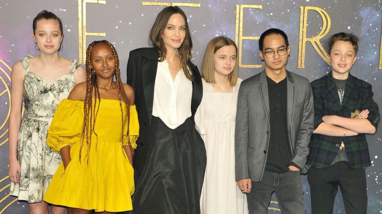 Photo of Angelina Jolie and kids