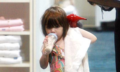 //suri cruise inf