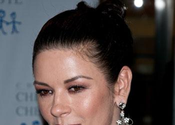 //pp_catherinezetajones_wenn