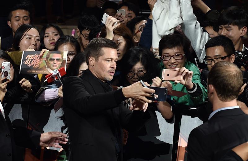 brad pitt speaks out after custody deal angelina jolie divorce