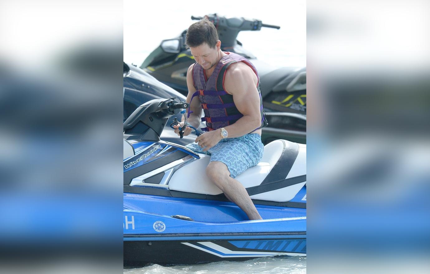 Mark Wahlberg Shows Off Buff Body In Barbados