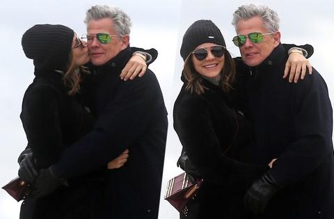 Katharine McPhee & David Foster Share Steamy Kiss On Paris Vacation