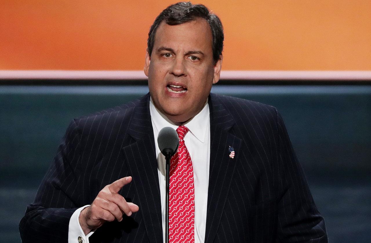 //chris christie nj beach closed pp