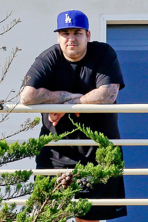 //Rob Kardashian Weight Loss