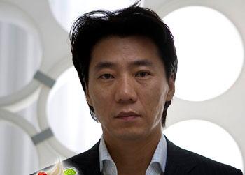 //young lee pinkberry arrested assault