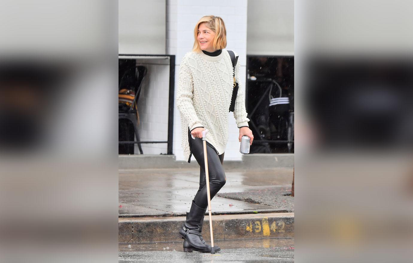 Selma Blair Relies On Cane As Concerns Over Multiple Sclerosis Grow