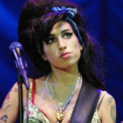 //amywinehouse