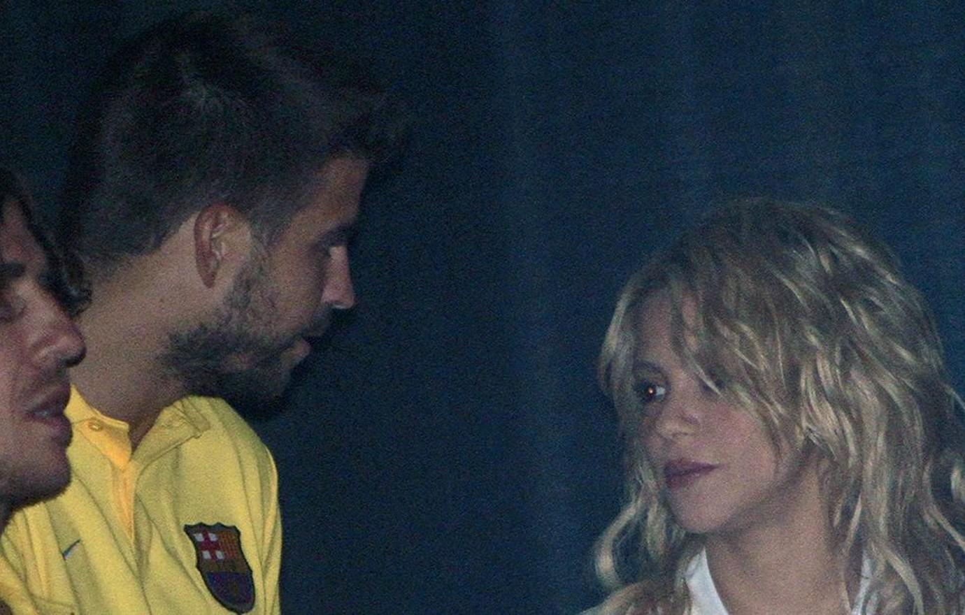 shakira Latin Grammys: Shakira throws a nasty jab at her ex Pique during  her acceptance speech at the Latin Grammys - The Economic Times