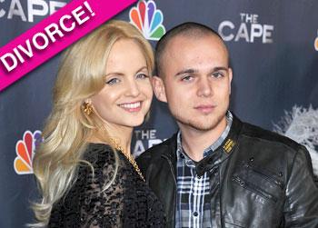//mena suvari divorce