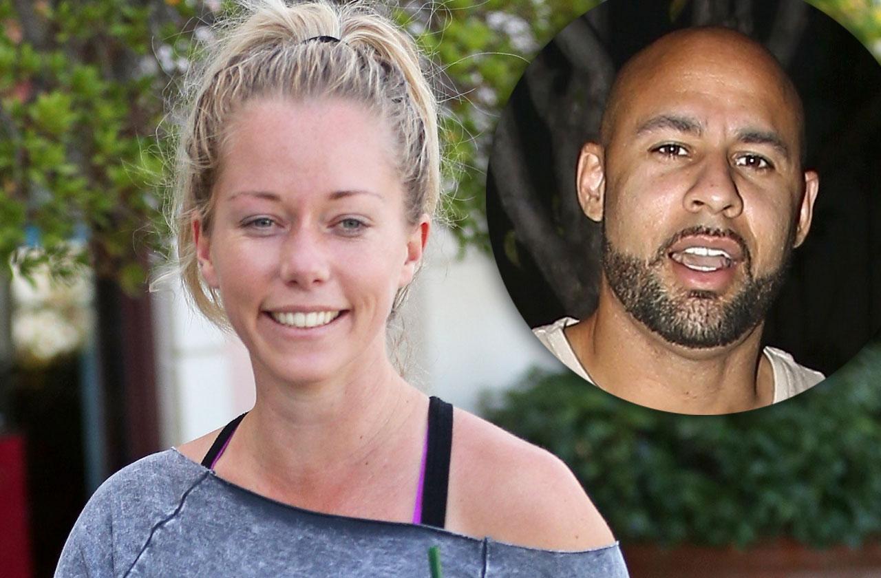 //Kendra wilkinson divorce reality show renewed pp