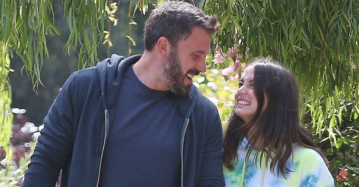 Photo of Ben Affleck and Ana de Armas