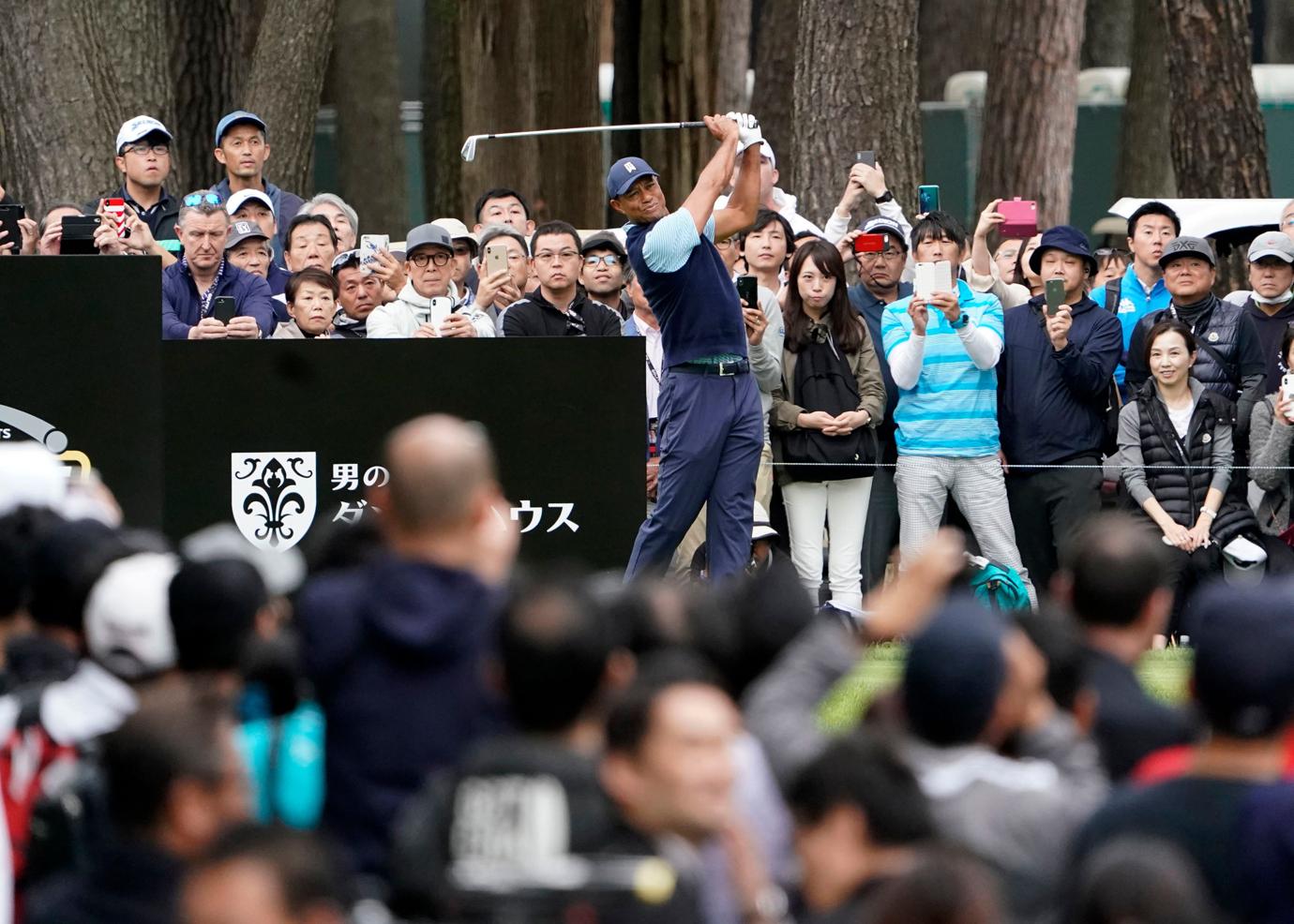 Tiger Woods Continues Career Slump In Japan As Ex Elin Nordegren Debuts New Baby