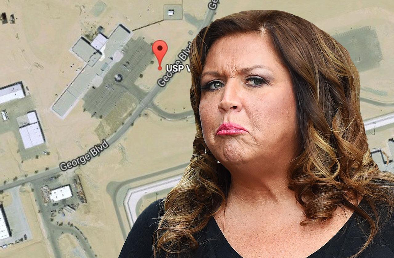 //Abby Lee Miller Prison Jail Job pp