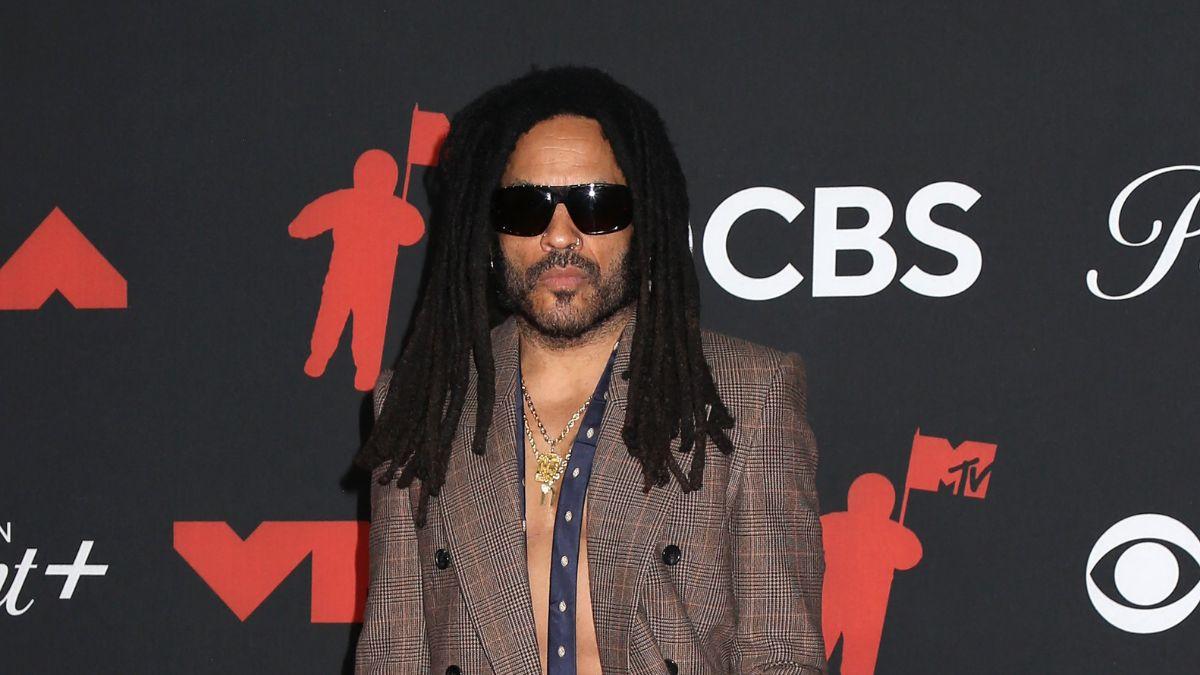 Photo of Lenny Kravitz