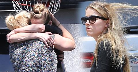 //amber heard johnny depp domestic abuse church crying pp