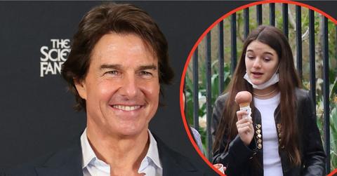 Photo of Tom and Suri Cruise