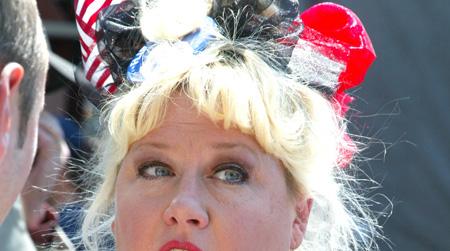 //victoria jackson obama alec wenn