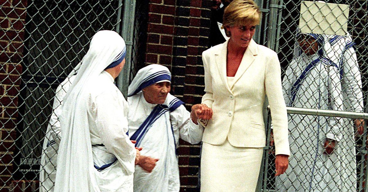 Photo of Princess Diana and Mother Teresa