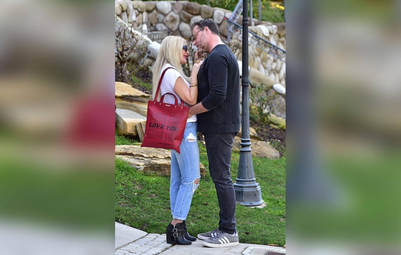 Tori Spelling And Dean McDermott Pack On PDA Amid Marital And Money Woes