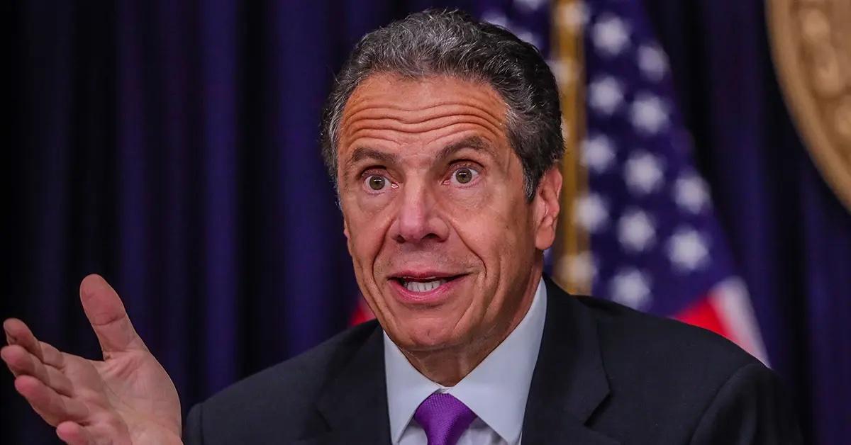 andrew cuomo ex aide claims he threatened smear his wife