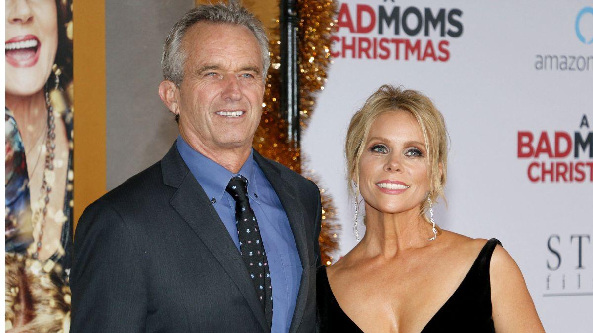 Photo of Cheryl Hines and RFK Jr. 
