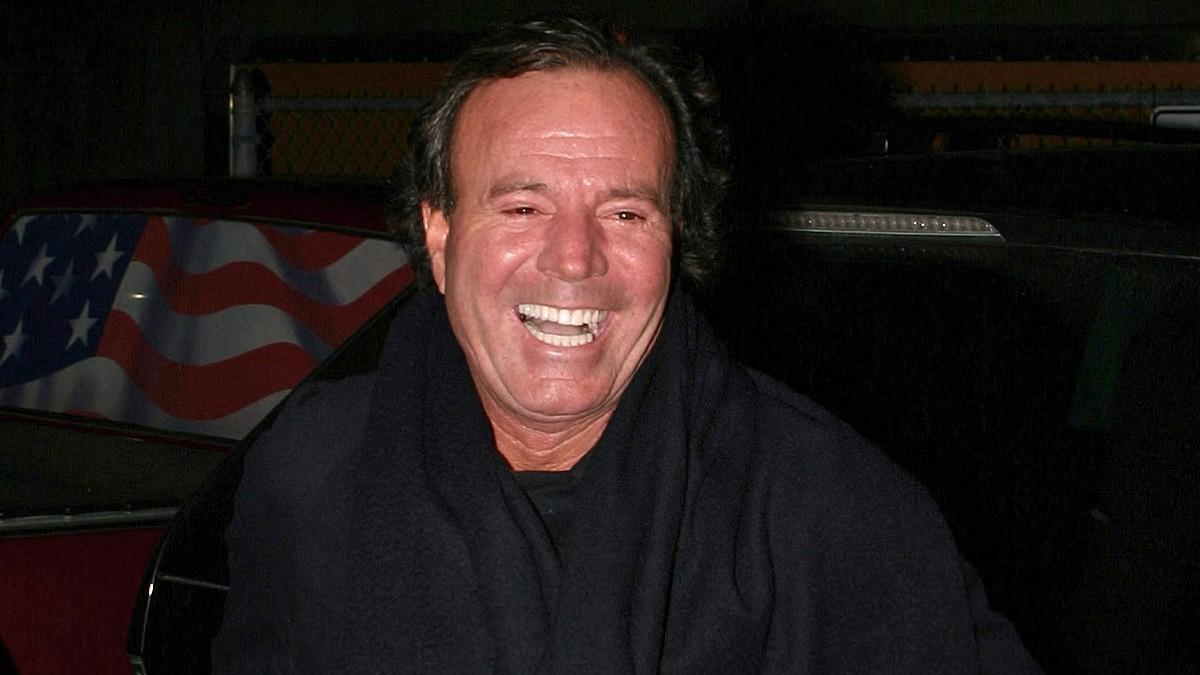 Photo of Julio Iglesias