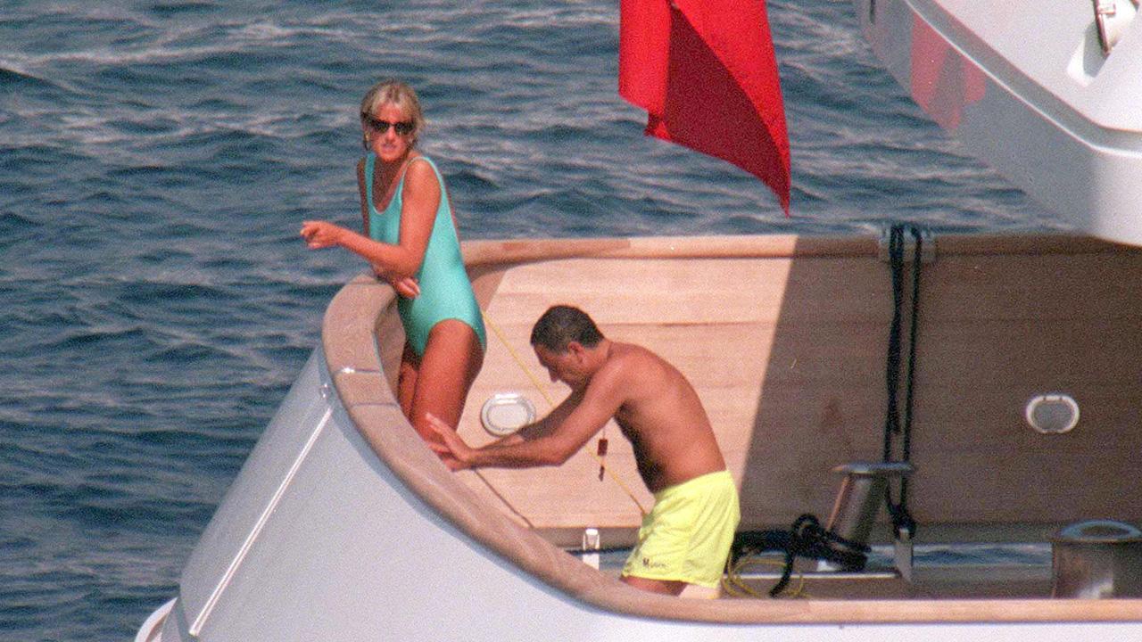 Photo of Princess Diana and Dodi Fayed