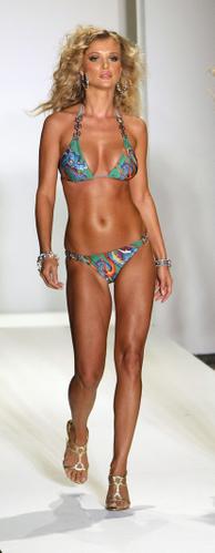 They've Got All The Moves! The Sexiest Dancing (With The Stars) Divas