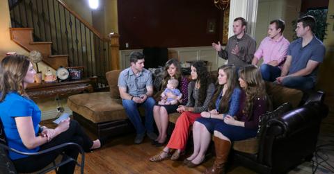 Paula Faris sat down exclusively with several of the Duggar children from their Arkansas home, for an interview airing on GOOD MORNING AMERICA. PAULA FARIS, BEN SEEWALD, JESSA SEEWALD, BABY SPURGEON, JINGER DUGGAR, JOY DUGGAR, JANA DUGGAR; (REAR) JOHN DAVID DUGGAR, JOSIAH DUGGAR, JOSEPH DUGGAR